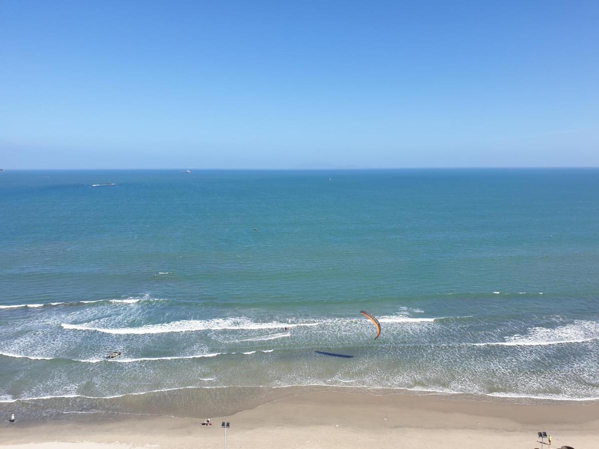 Seashore Hotel & Apartment دا نانغ المظهر الخارجي الصورة